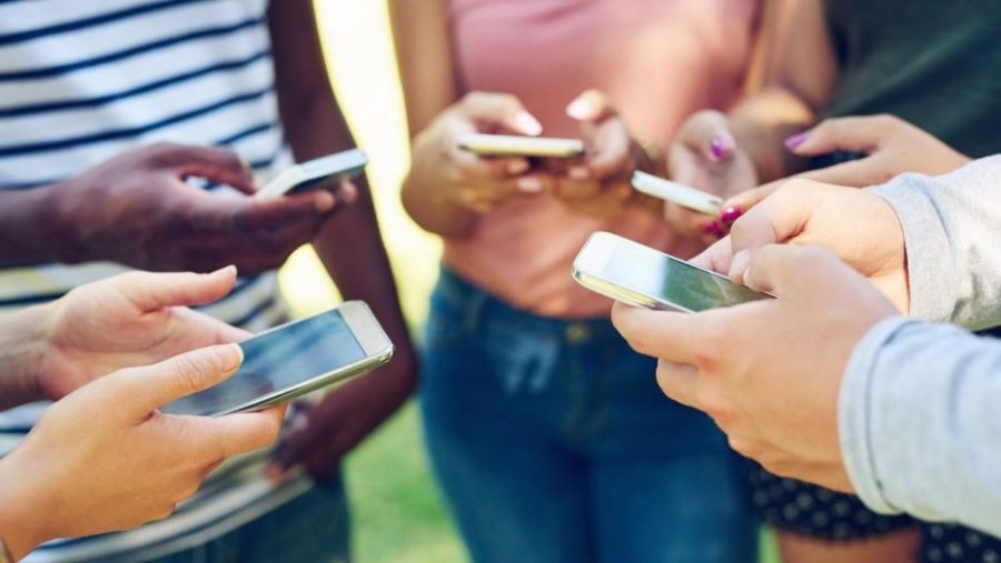 Vermont State Senator Proposes Cell Phone Ban to Make a Point