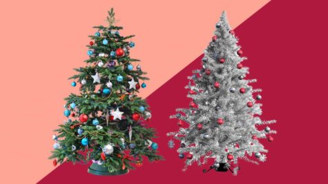 Buying a real Christmas tree or a fake Christmas tree has many pros and cons. 